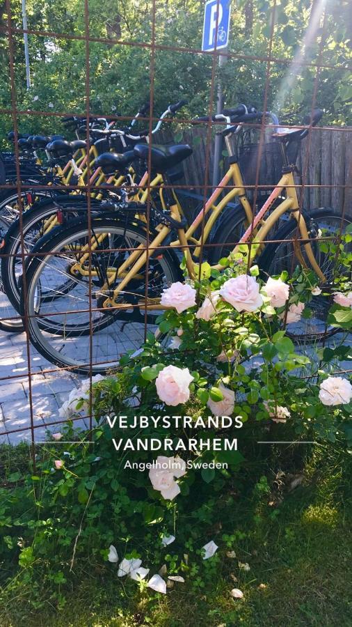 Vejbystrands Vandrarhem Exterior photo